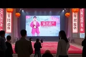 片场路透时间差事件的路透照片封面